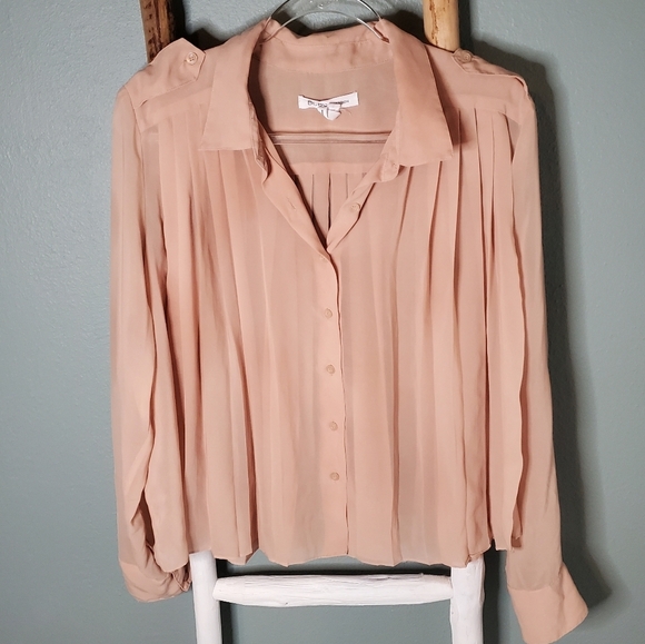 Bcbgeneration Sheer long sleeve blouse Large - Picture 1 of 11